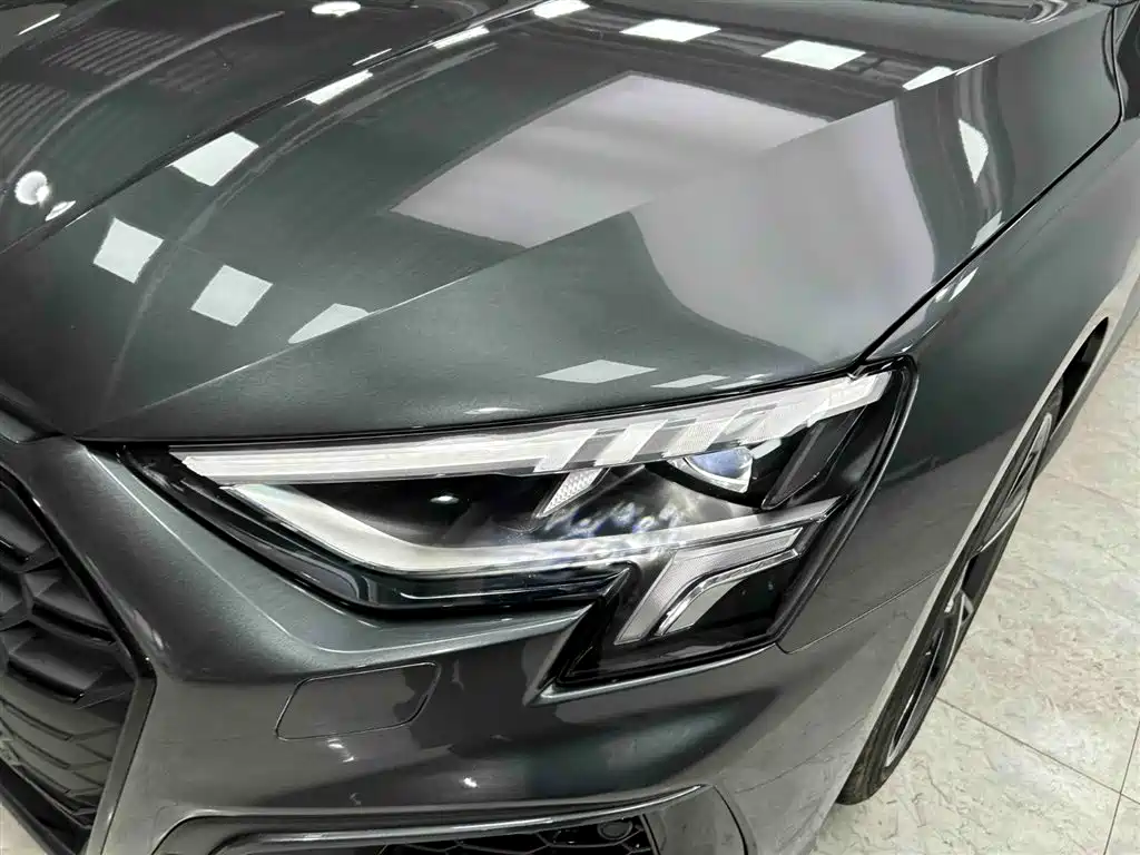 Audi A3 2023 — фото 18