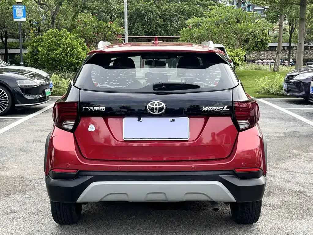 Toyota Yaris L 2020