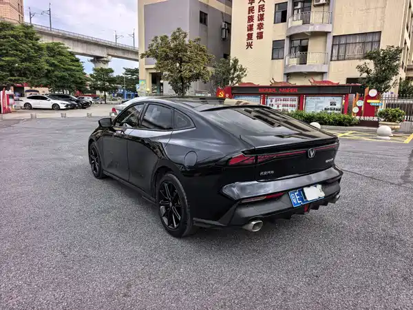 Changan UNI-V 2023