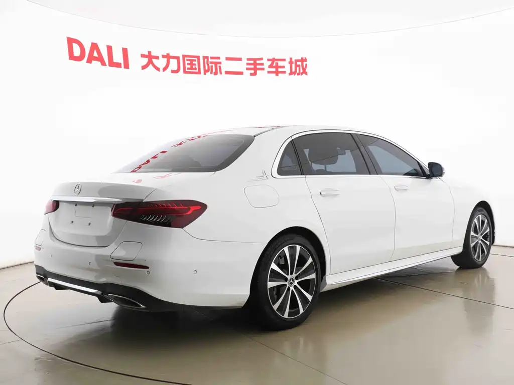 Mercedes-Benz E-Class New Energy 2023 — фото 16