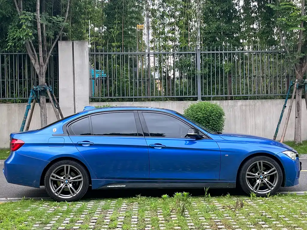 BMW 3 Series 2018