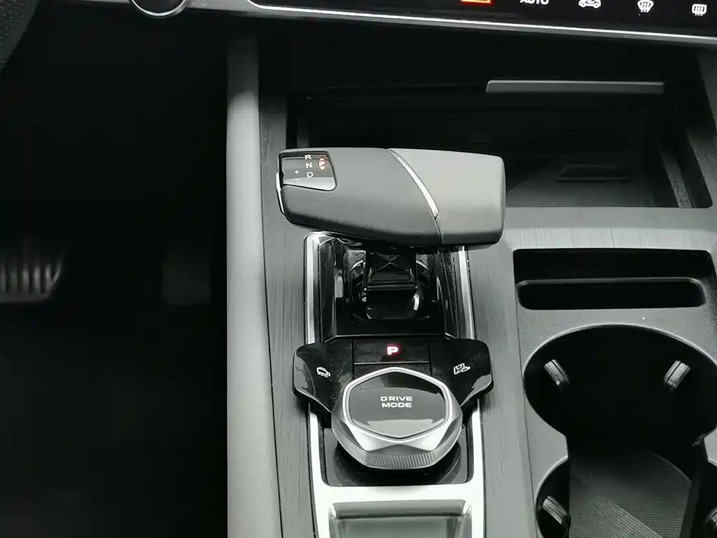 Changan CS75 PLUS 2023 — фото 13
