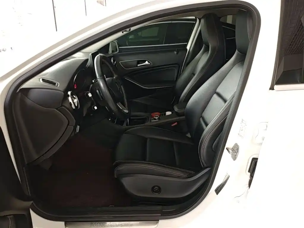 Mercedes-Benz GLA 2019 — фото 15