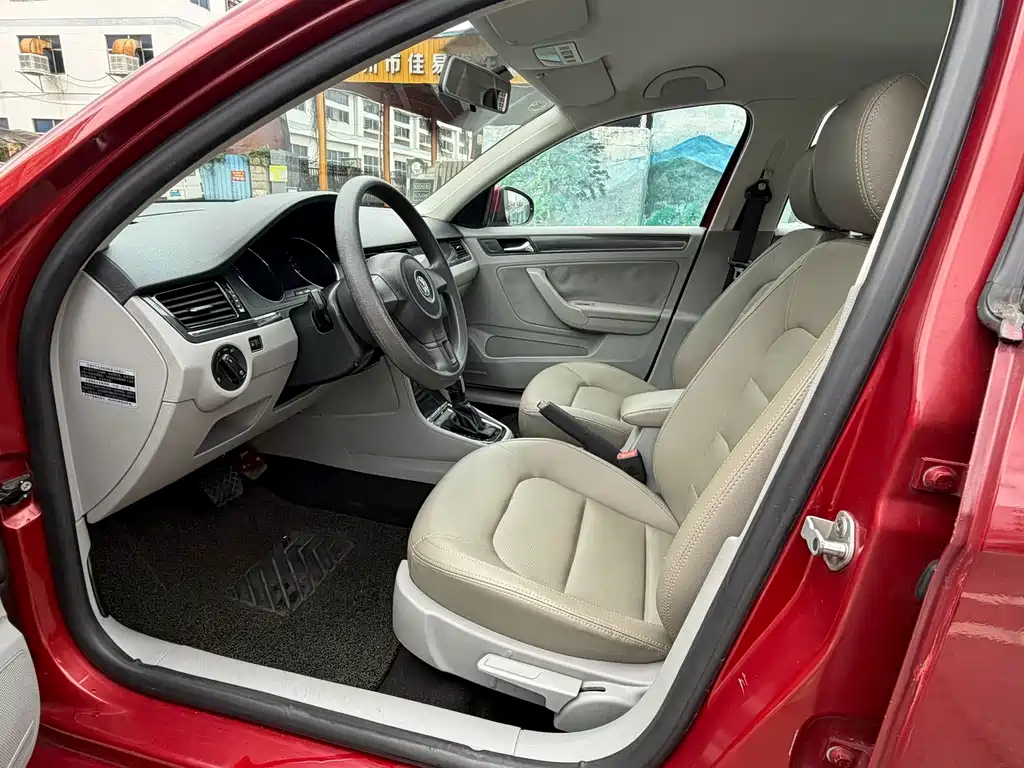 Volkswagen Bora 2013