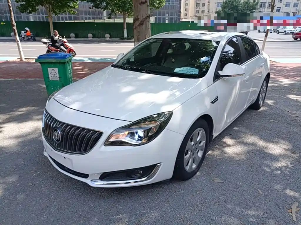 Buick Regal 2014 — фото 2