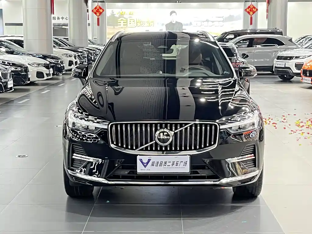 Volvo XC60 2024 — фото 2