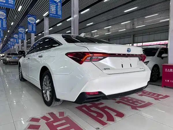 Toyota Avalon 2023