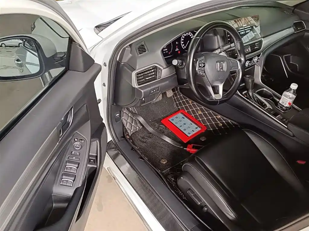 Honda Accord 2022 — фото 16