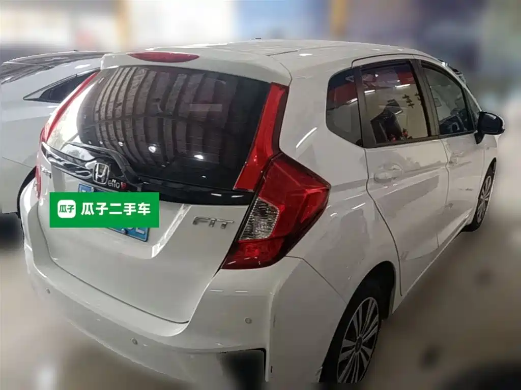 Honda Fit 2016 — фото 12