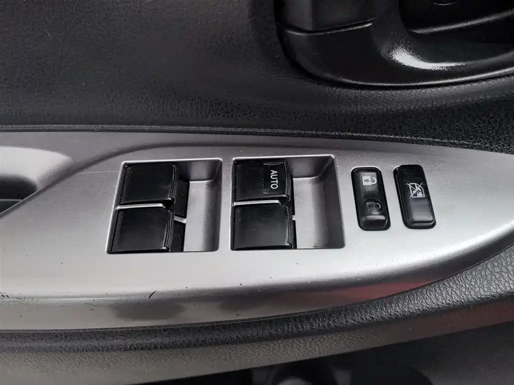 Toyota Vios 2014 — фото 9