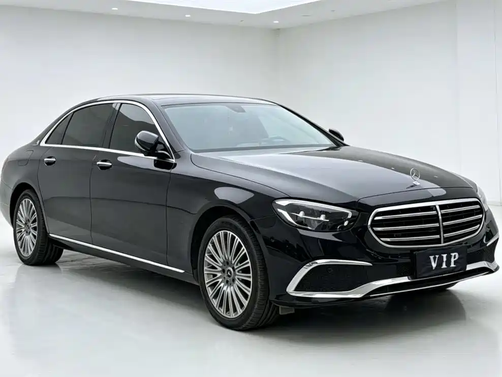 Mercedes-Benz E-Class 2023