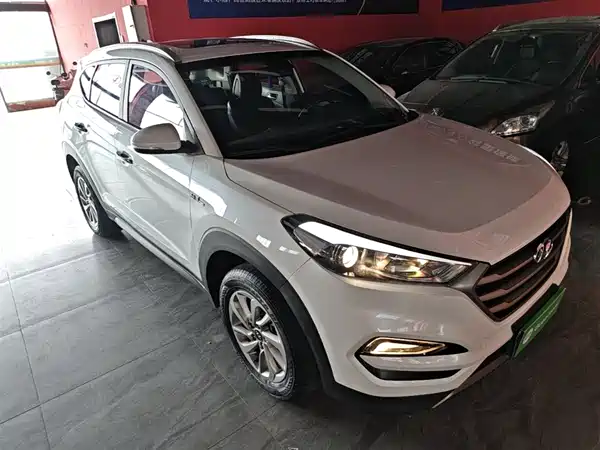 Hyundai Tucson 2015