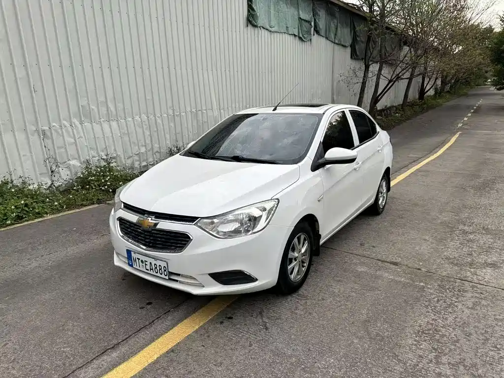 Chevrolet Sail 2015 — фото 1