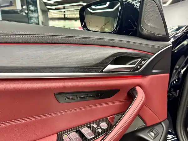 BMW 5 Series 2022