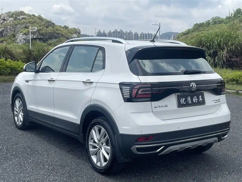 Volkswagen T-Cross 2020 — фото 5