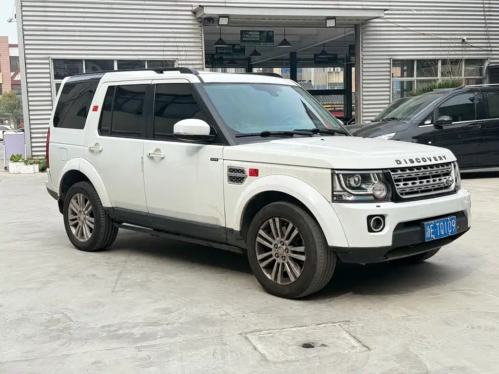 Land Rover Discovery 2015 — фото 3