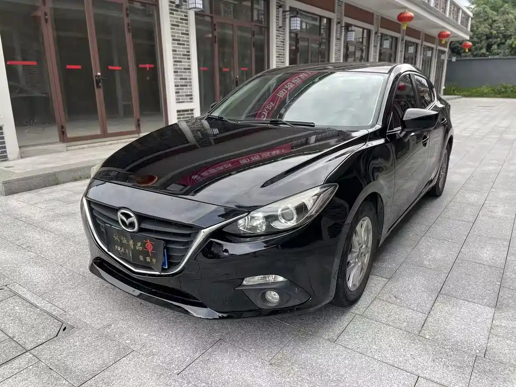 Mazda 3 Axela 2016 — фото 1