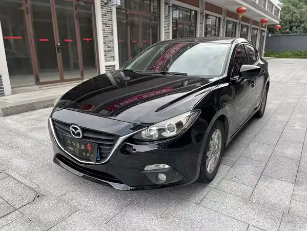 Mazda 3 Axela 2016