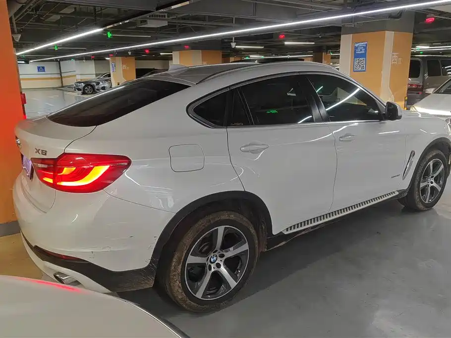 BMW X6 2015 — фото 3