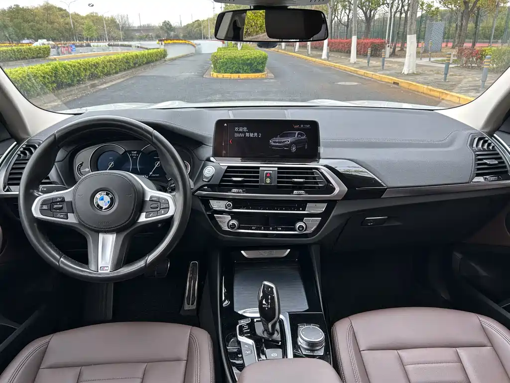 BMW X3 2018 — фото 10