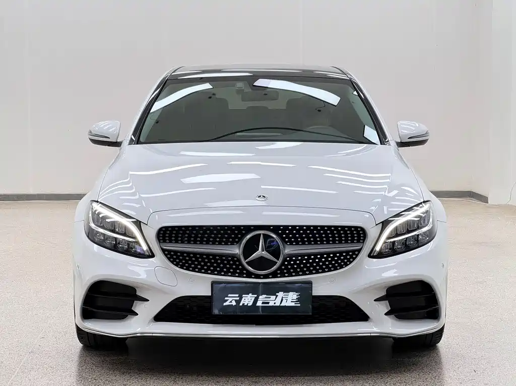 Mercedes-Benz C-Class 2022