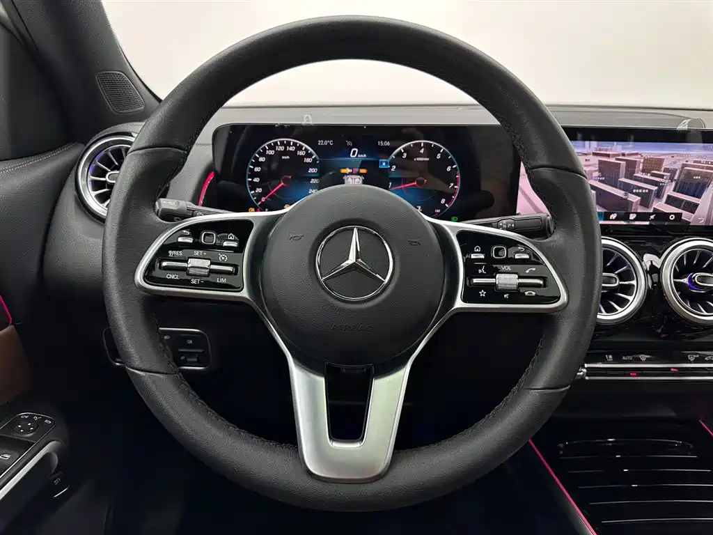 Mercedes-Benz GLB 2021 — фото 10