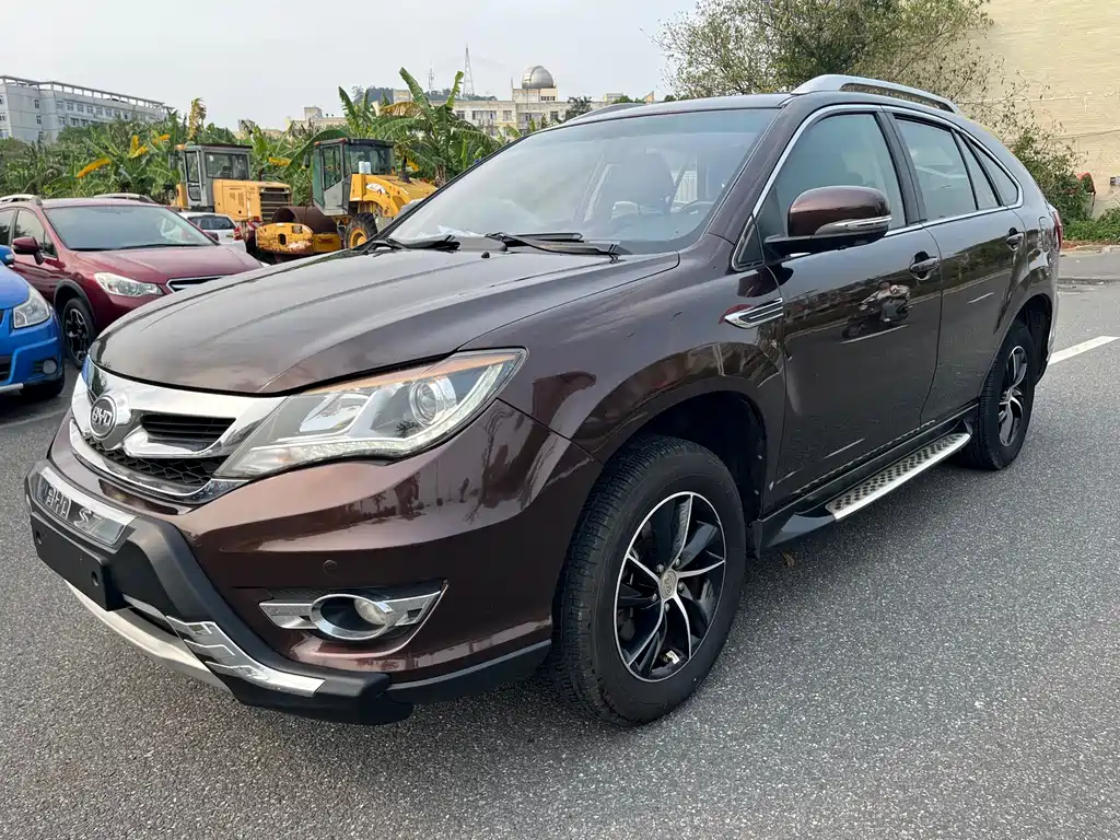 BYD S7 2016