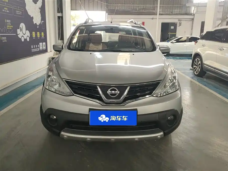 Nissan Livina 2015 — фото 2