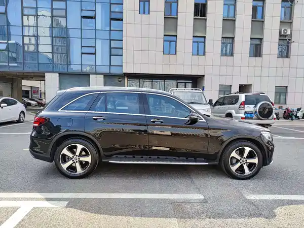 Mercedes-Benz GLC 2022
