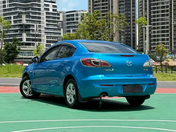 Mazda 3 Xingcheng 2013