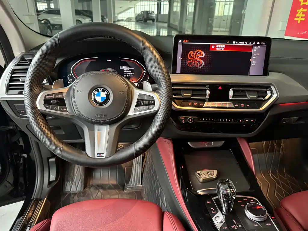 BMW X4 2022 — фото 9