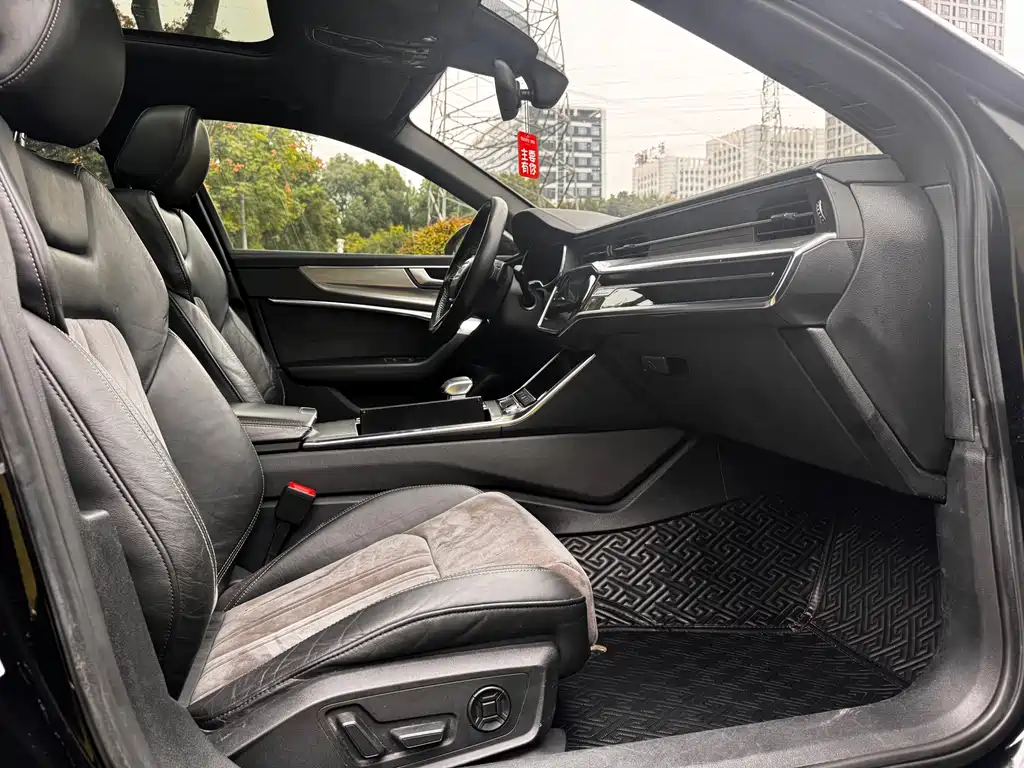 Audi A6L 2019 — фото 13