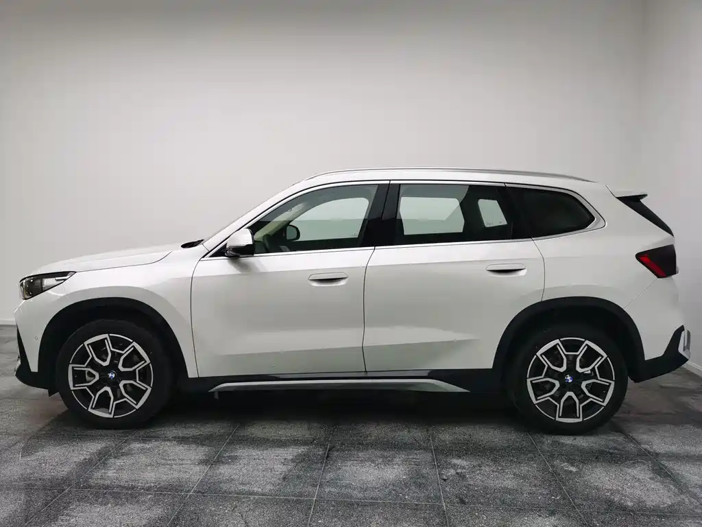 BMW X1 2025 — фото 8
