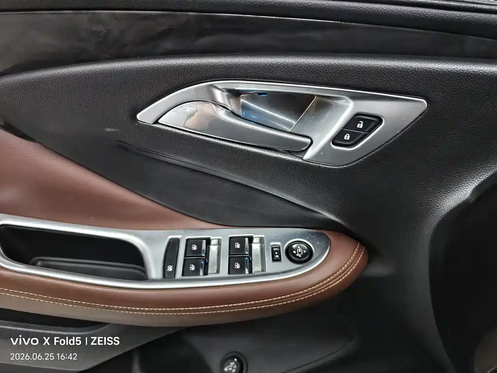 Buick Envision Plus 2015 — фото 22