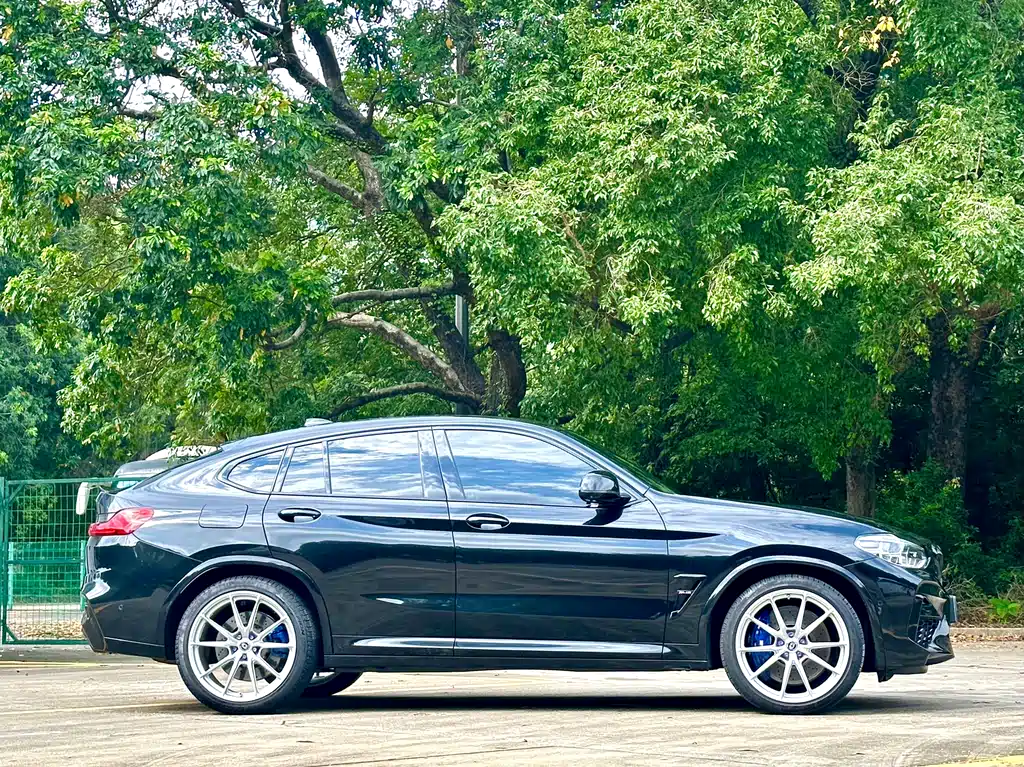 BMW X4 M 2021 — фото 10
