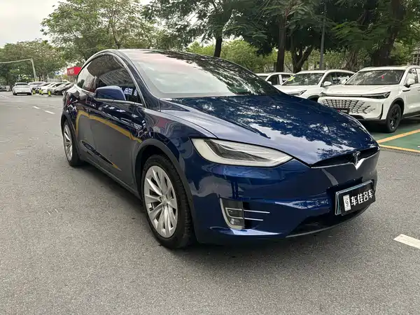 Tesla Model X 2016
