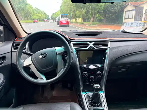 BYD F3 2022