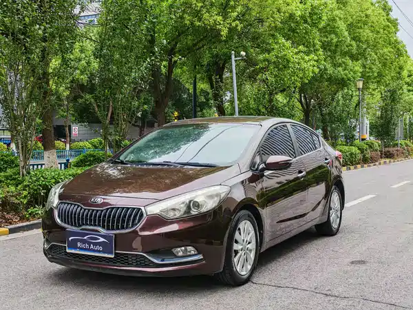 Kia K3 2013
