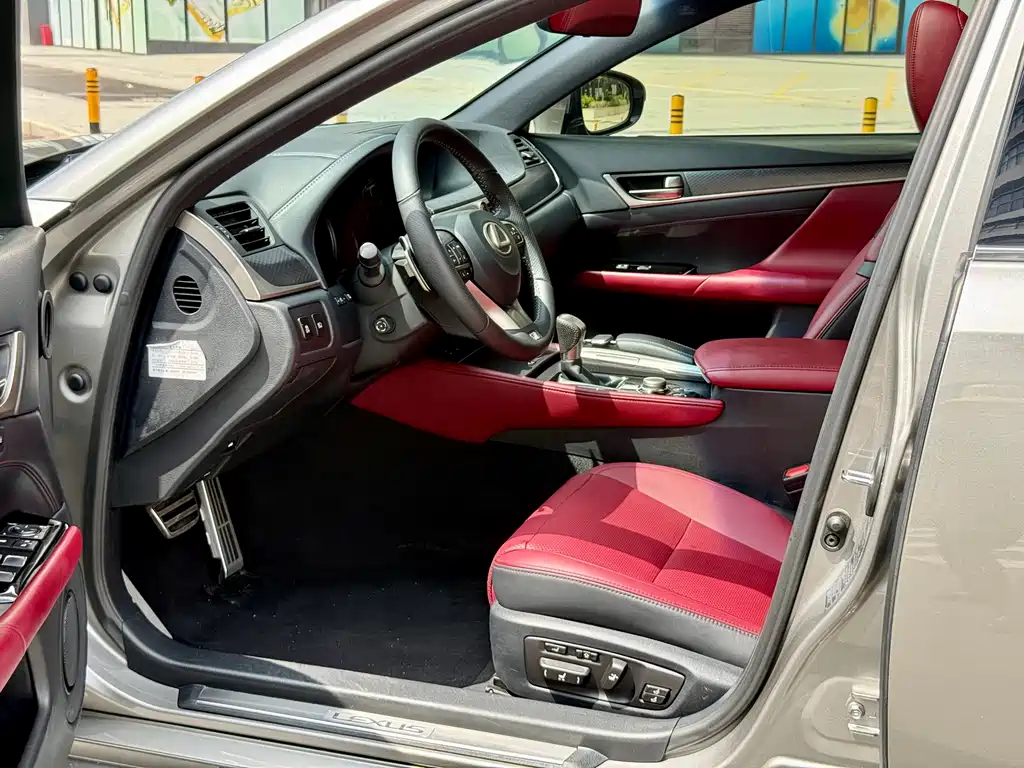 Lexus GS 2019