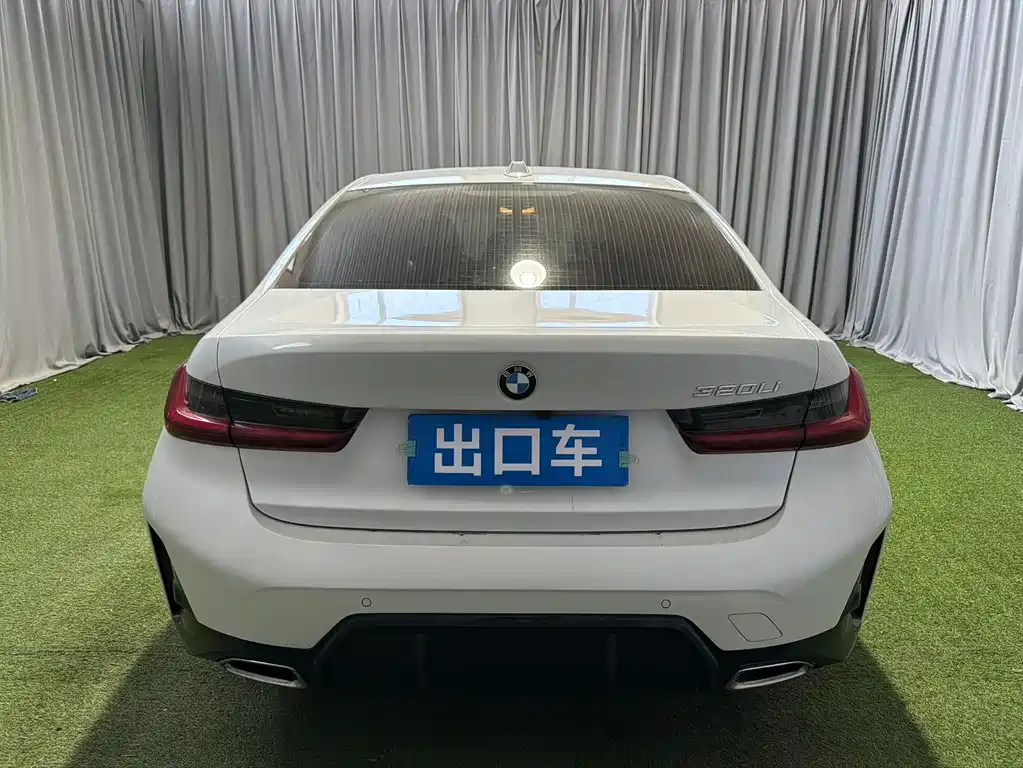 BMW 3 Series 2023