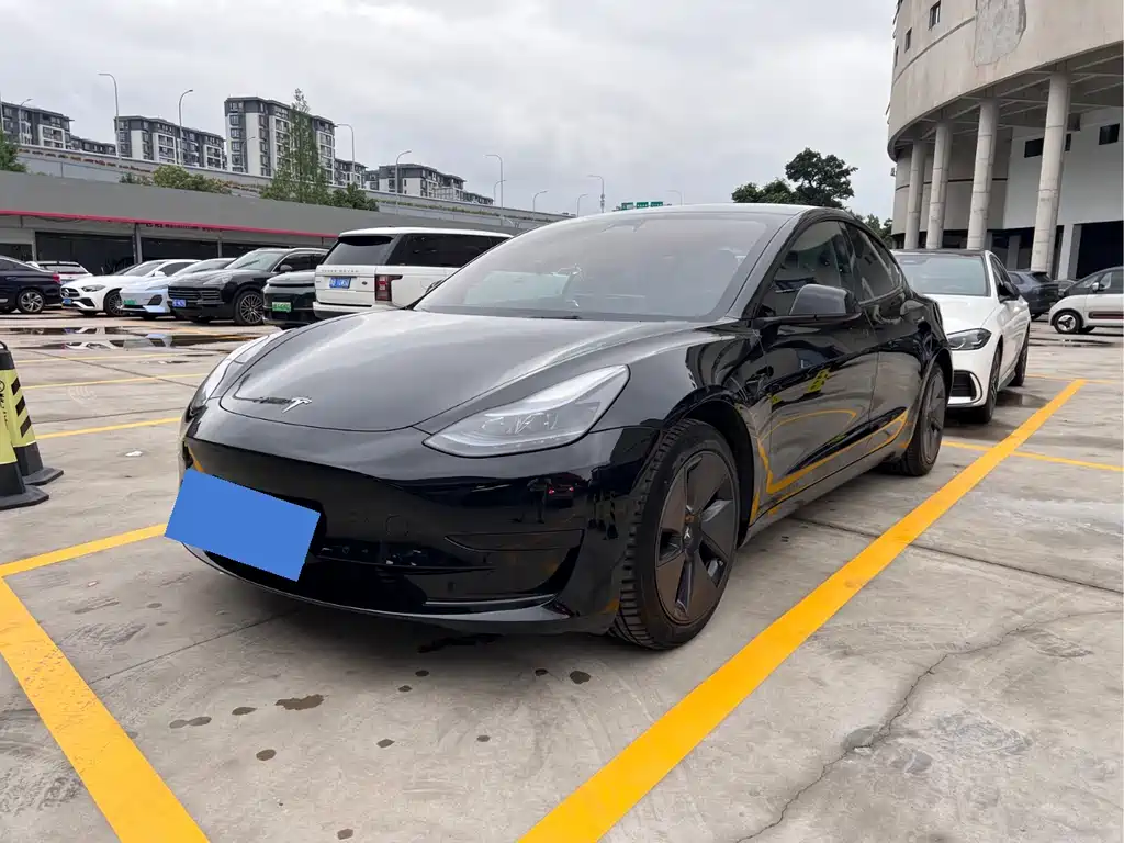 Tesla Model 3 2023