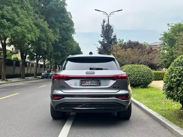 Audi Q6L E-Tron 2026