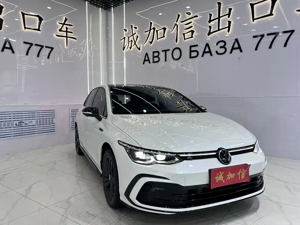 Volkswagen Golf 2022