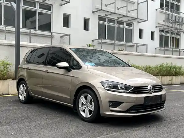 Volkswagen Golf Jialu 2016
