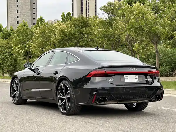 Audi A7 2024