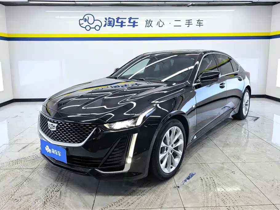 Cadillac CT5 2021 — фото 1
