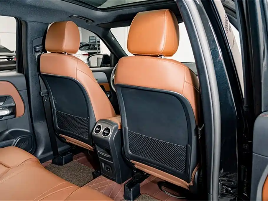 Mercedes-Benz GLB 2023 — фото 21