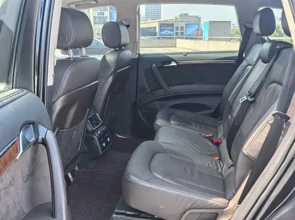Audi Q7 2015