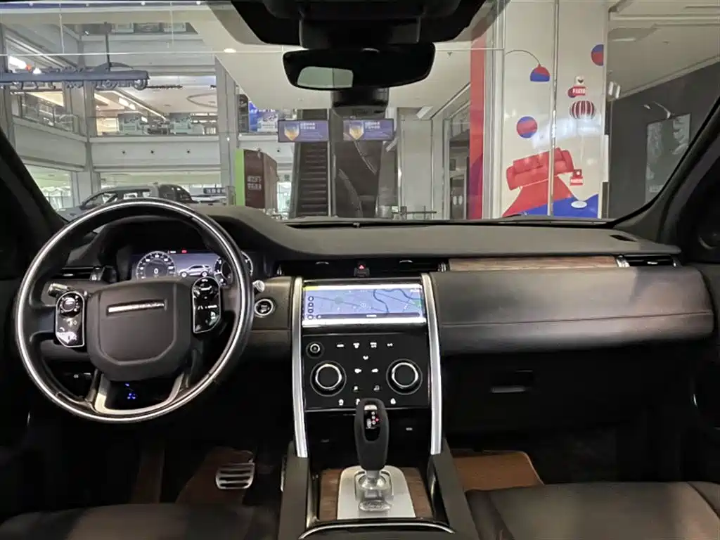 Land Rover Discovery Sport 2020 — фото 9
