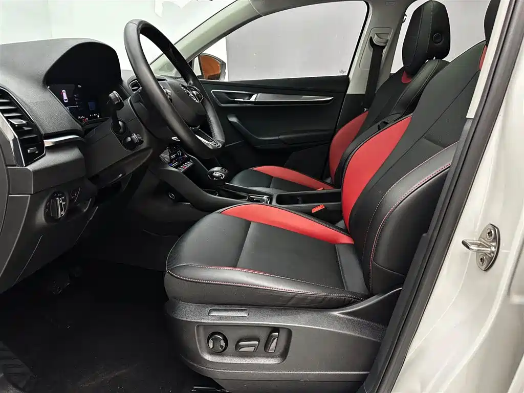 Skoda Karoq 2022 — фото 19